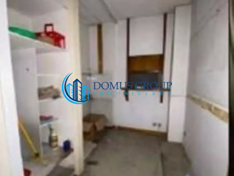 Immagine 6 di Appartamento in vendita  in Via Lisbona a Roma