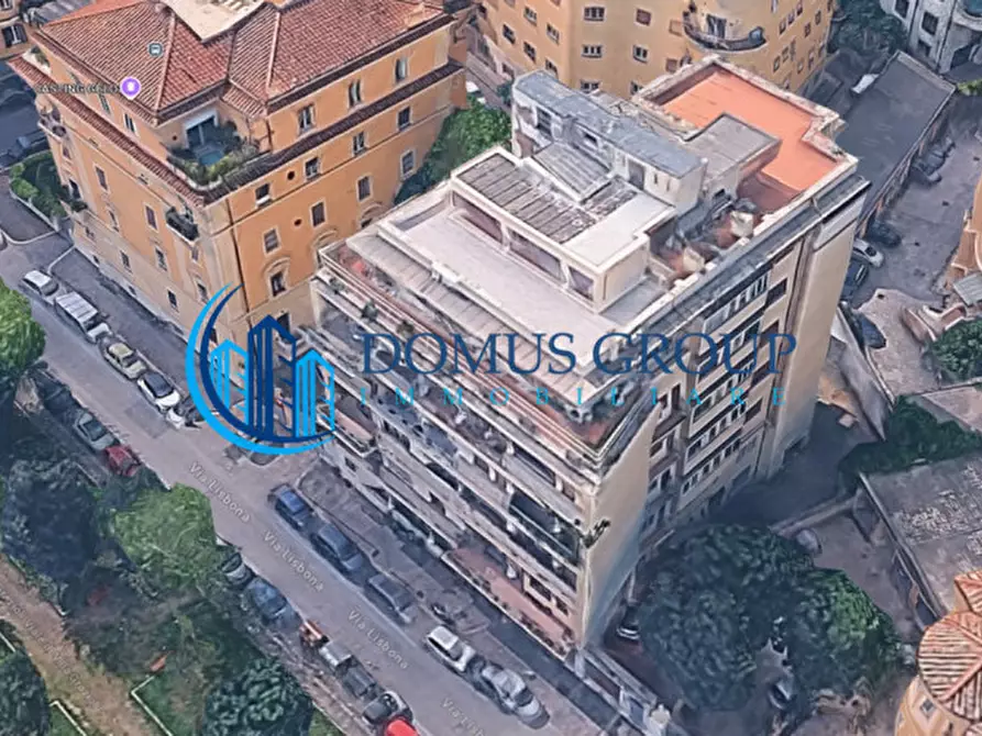 Immagine 18 di Appartamento in vendita  in Via Lisbona a Roma