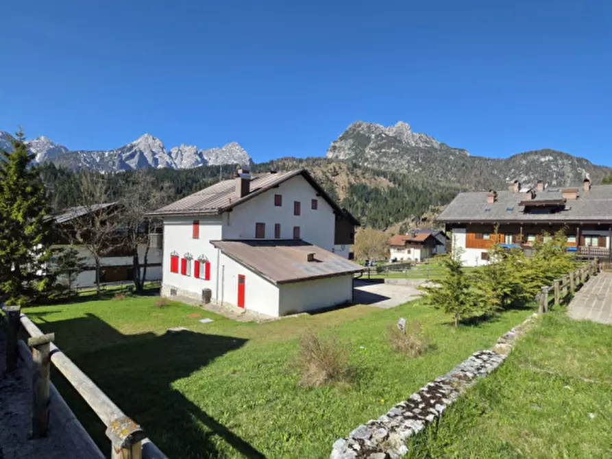 Immagine 37 di Appartamento in vendita  in Borgata Lerpa 39 a Sappada