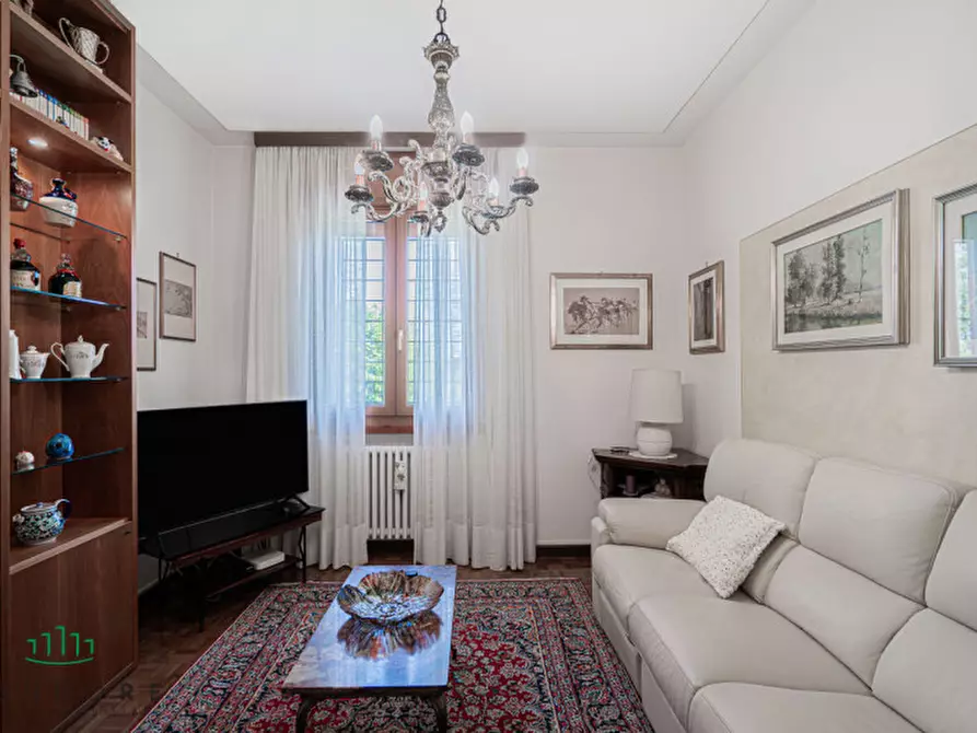 Immagine 48 di Villa in vendita  in Via Marano a Castenaso