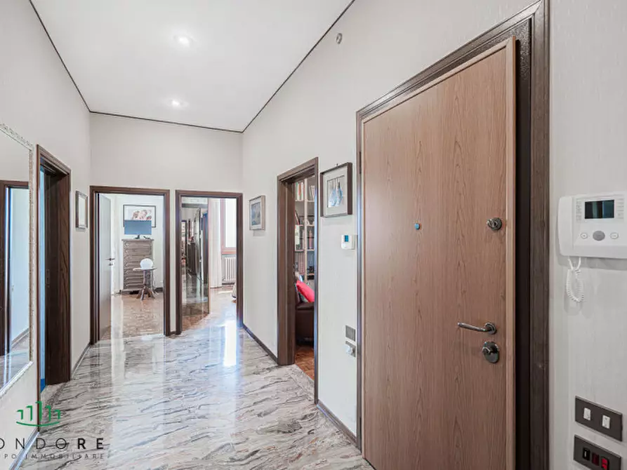 Immagine 52 di Villa in vendita  in Via Marano a Castenaso