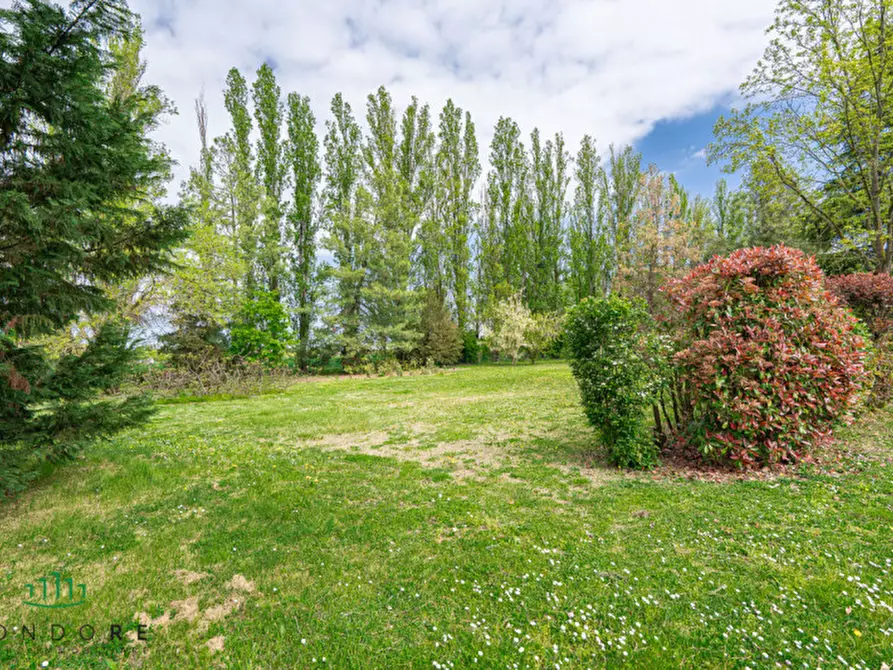 Immagine 77 di Villa in vendita  in Via Marano a Castenaso