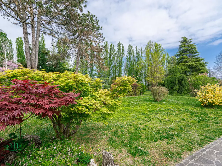 Immagine 82 di Villa in vendita  in Via Marano a Castenaso