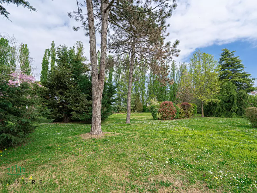 Immagine 85 di Villa in vendita  in Via Marano a Castenaso