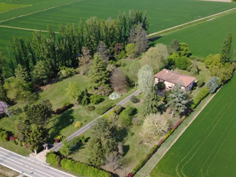 Immagine 98 di Villa in vendita  in Via Marano a Castenaso