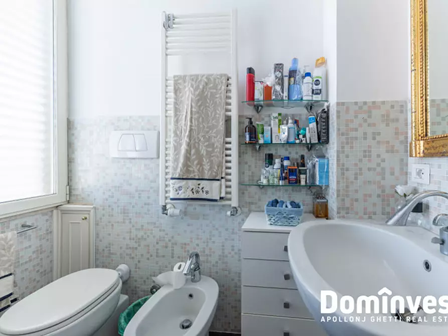 Immagine 29 di Attico in vendita  in Via Trebio Littore a Roma