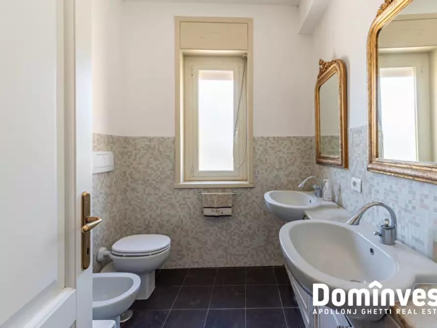 Immagine 31 di Attico in vendita  in Via Trebio Littore a Roma