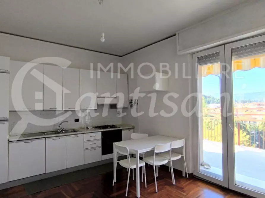 Immagine 12 di Appartamento in affitto  in via ballerini a Scandicci