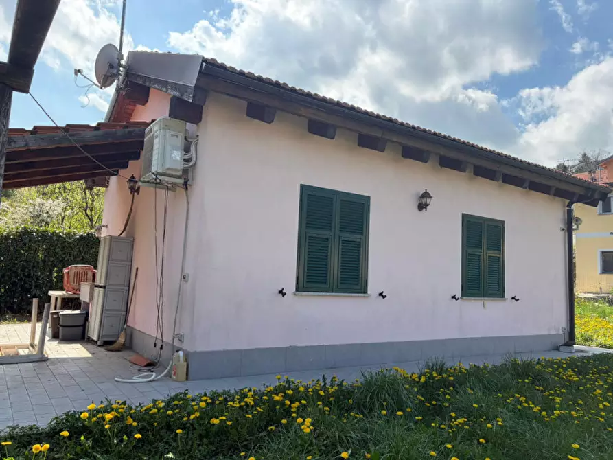 Immagine 2 di Villa in vendita  in località rossi a Osiglia