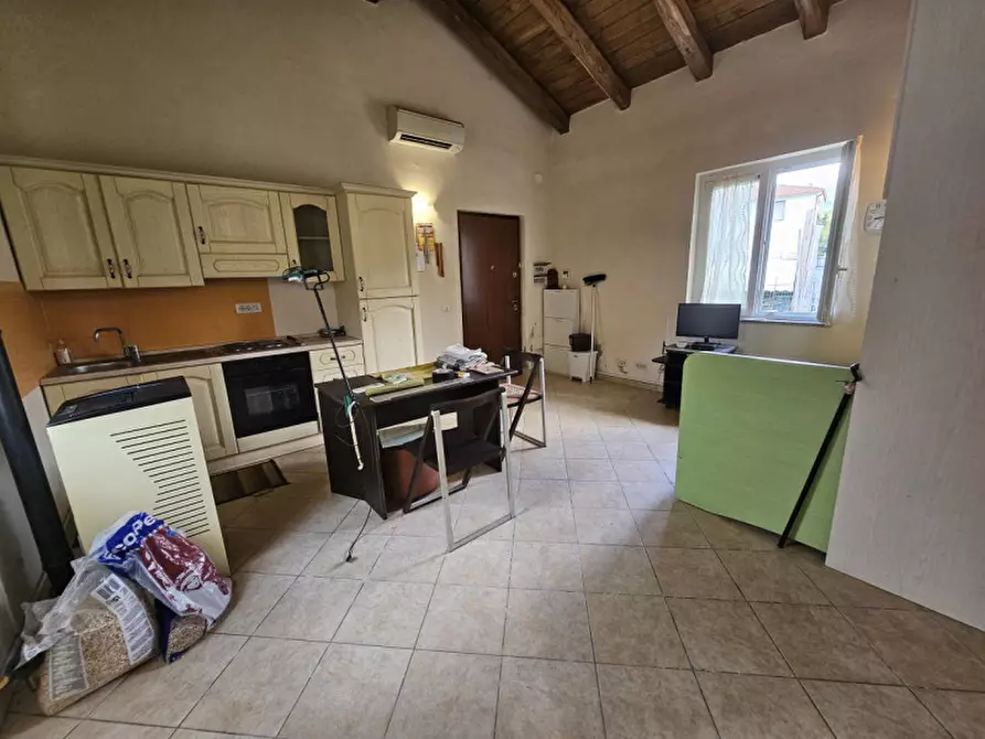 Immagine 15 di Villa in vendita  in località rossi a Osiglia