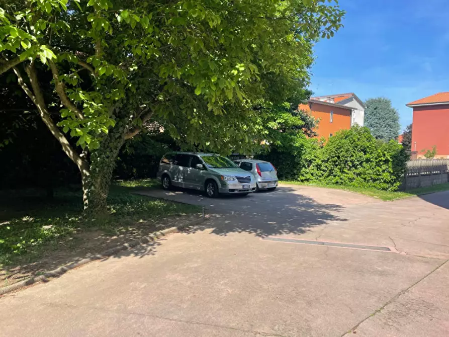 Immagine 7 di Appartamento in vendita  in Via Cerro 10 a Uboldo
