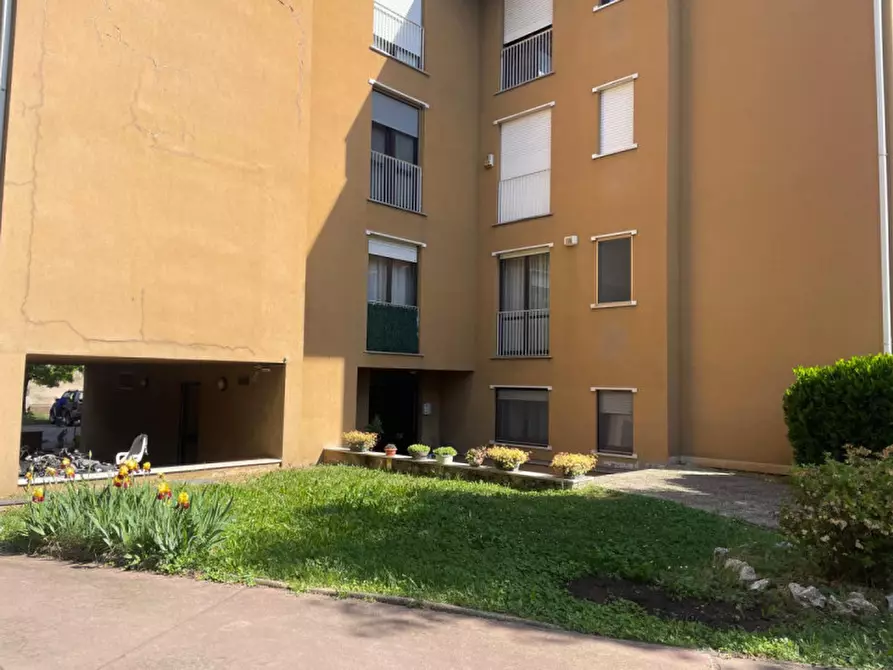 Immagine 8 di Appartamento in vendita  in Via Cerro 10 a Uboldo