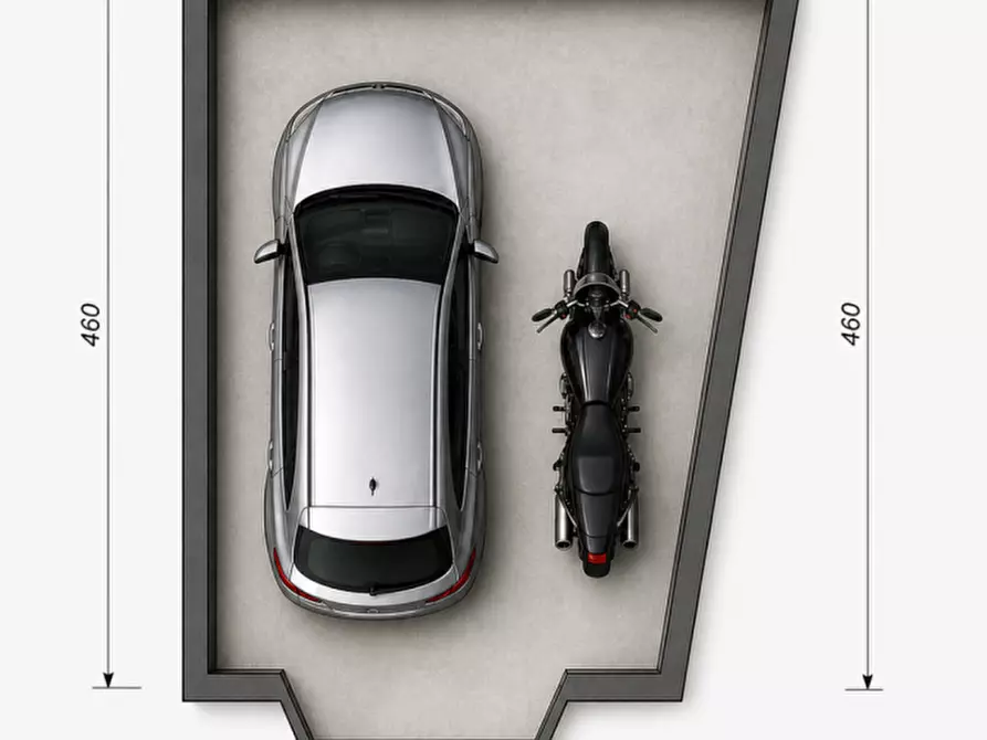 Immagine 2 di Garage in vendita  in VIA FUNDANIA, 19 a Rieti