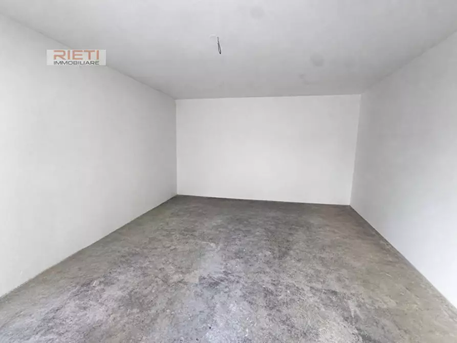 Immagine 3 di Garage in vendita  in VIA FUNDANIA, 19 a Rieti