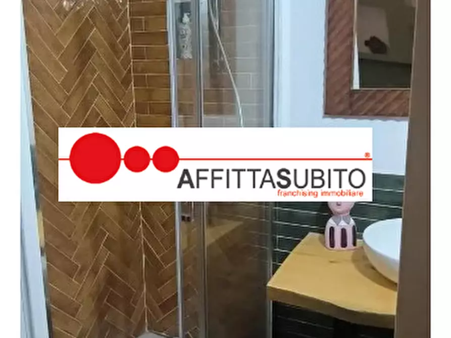 Immagine 4 di Appartamento in affitto  in Via del Formale, 52 a Napoli