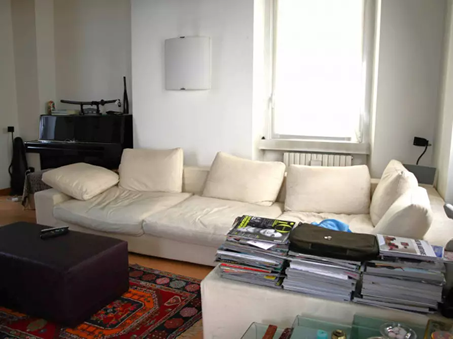 Immagine 3 di Casa indipendente in vendita  in Vallazze a Milano