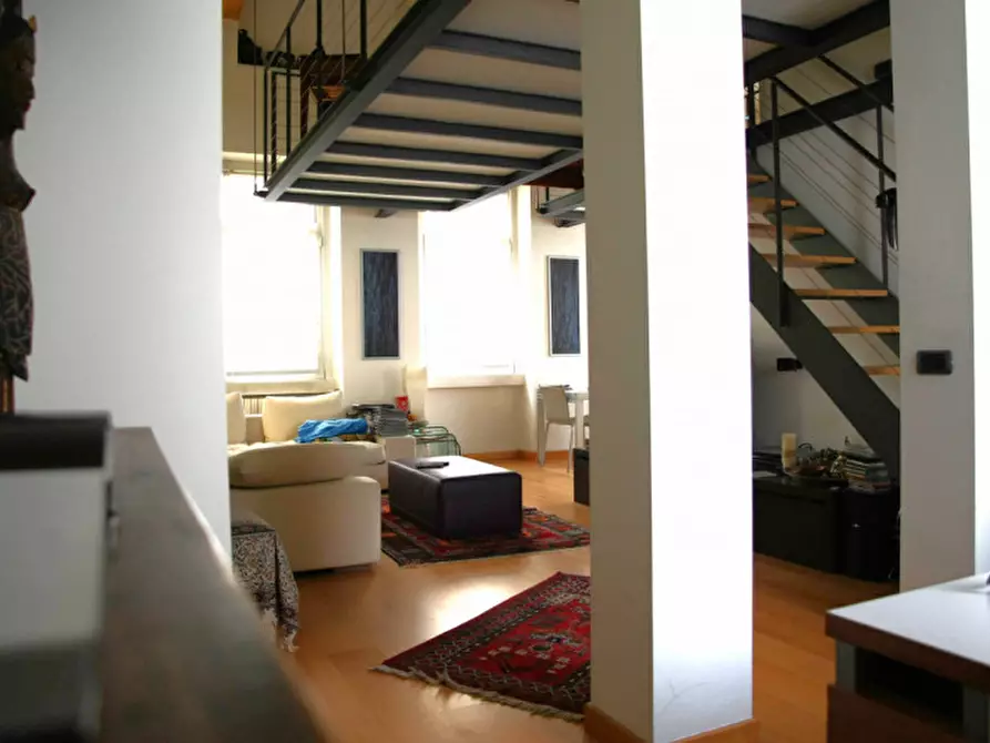 Immagine 4 di Casa indipendente in vendita  in Vallazze a Milano