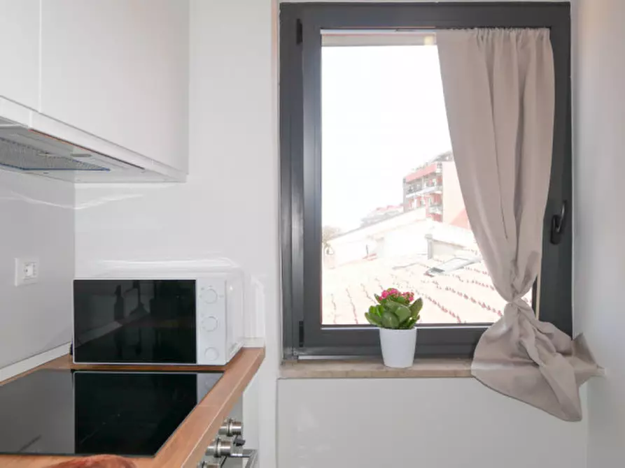 Immagine 10 di Appartamento in affitto  in corso manthone a Pescara