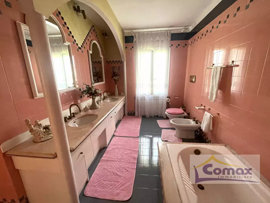 Immagine 14 di Villa in vendita  in Via Calandrine a San Giorgio In Bosco