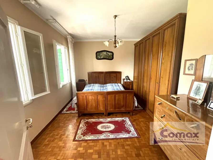Immagine 15 di Villa in vendita  in Via Calandrine a San Giorgio In Bosco