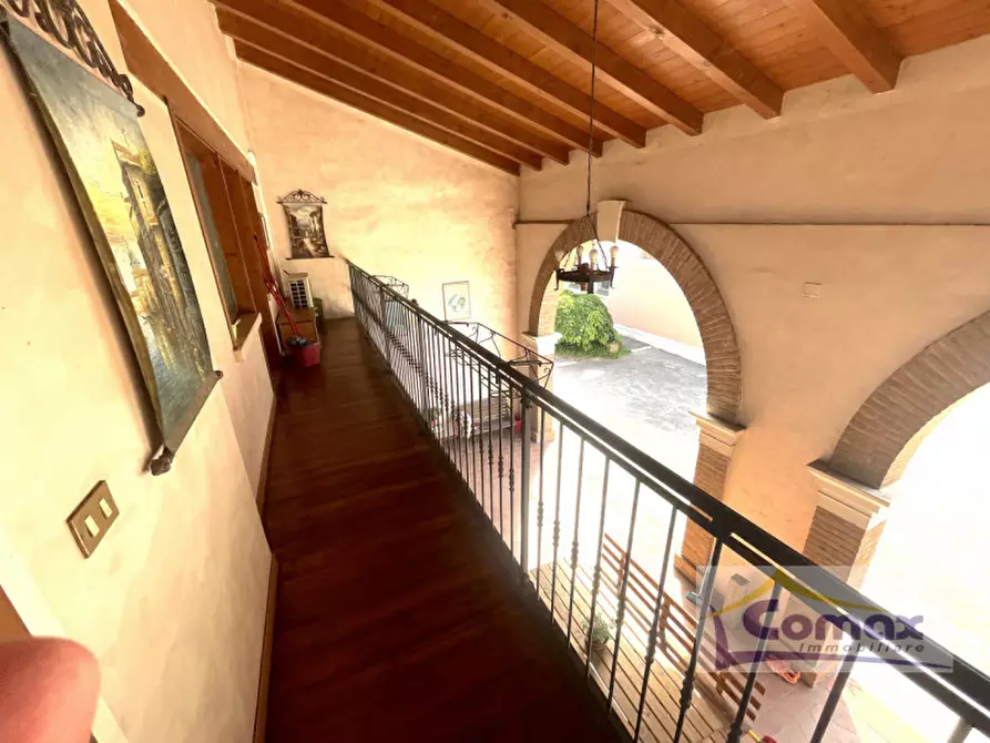Immagine 20 di Villa in vendita  in Via Calandrine a San Giorgio In Bosco