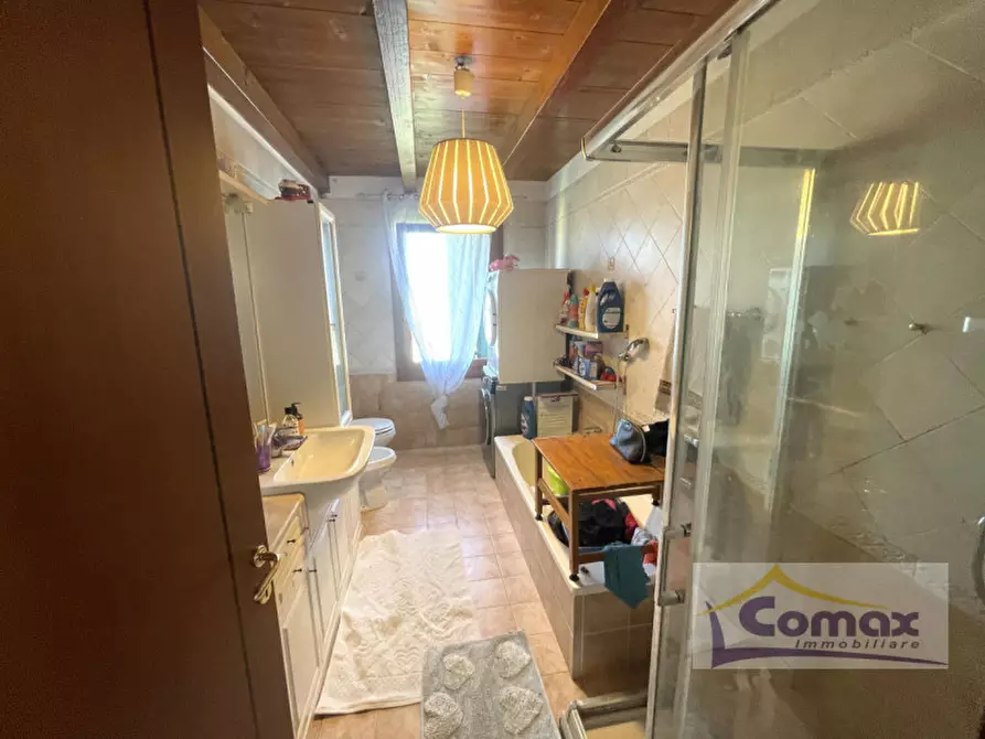 Immagine 26 di Villa in vendita  in Via Calandrine a San Giorgio In Bosco