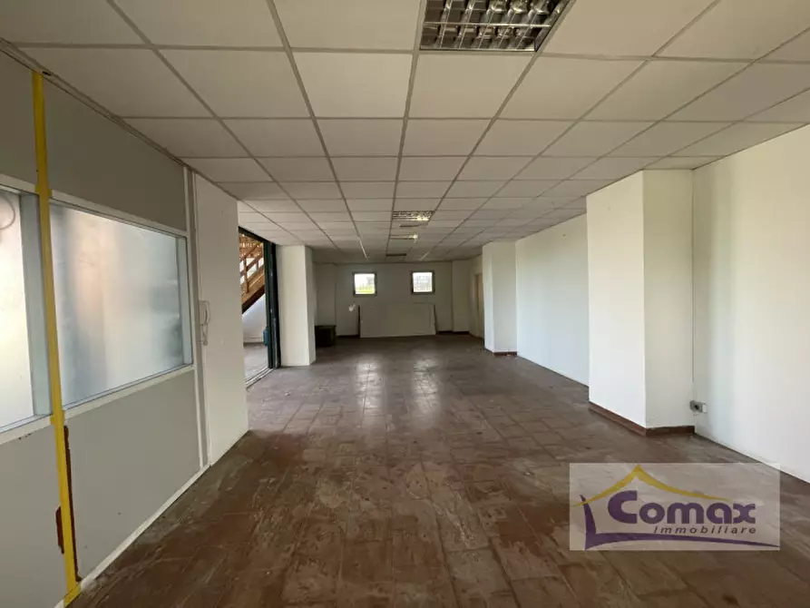 Immagine 30 di Villa in vendita  in Via Calandrine a San Giorgio In Bosco