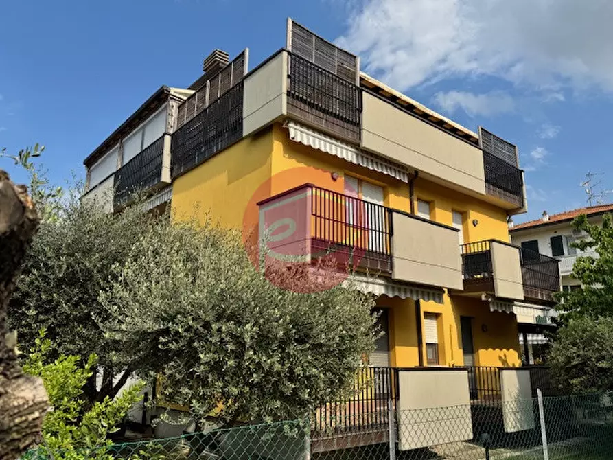 Immagine 1 di Attico in vendita  in Via Scalone a Santarcangelo Di Romagna