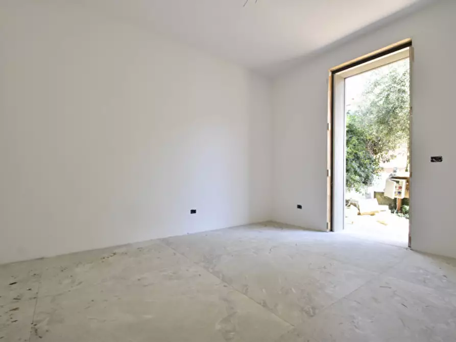 Immagine 17 di Casa bifamiliare in vendita  in via marsala a Bussolengo