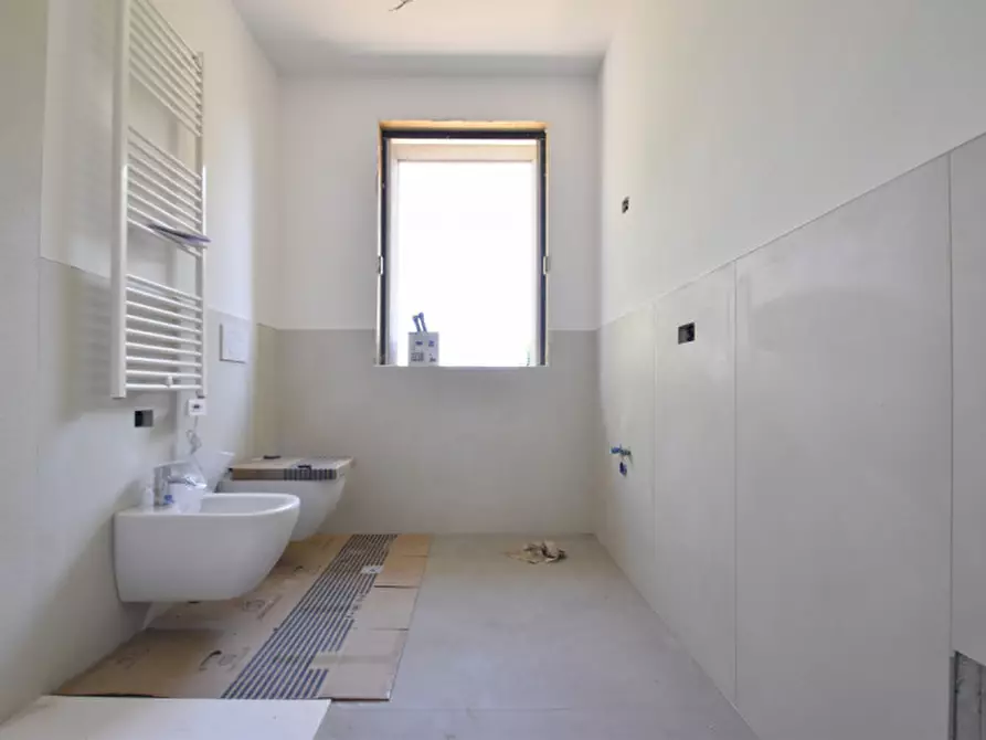 Immagine 23 di Casa bifamiliare in vendita  in via marsala a Bussolengo
