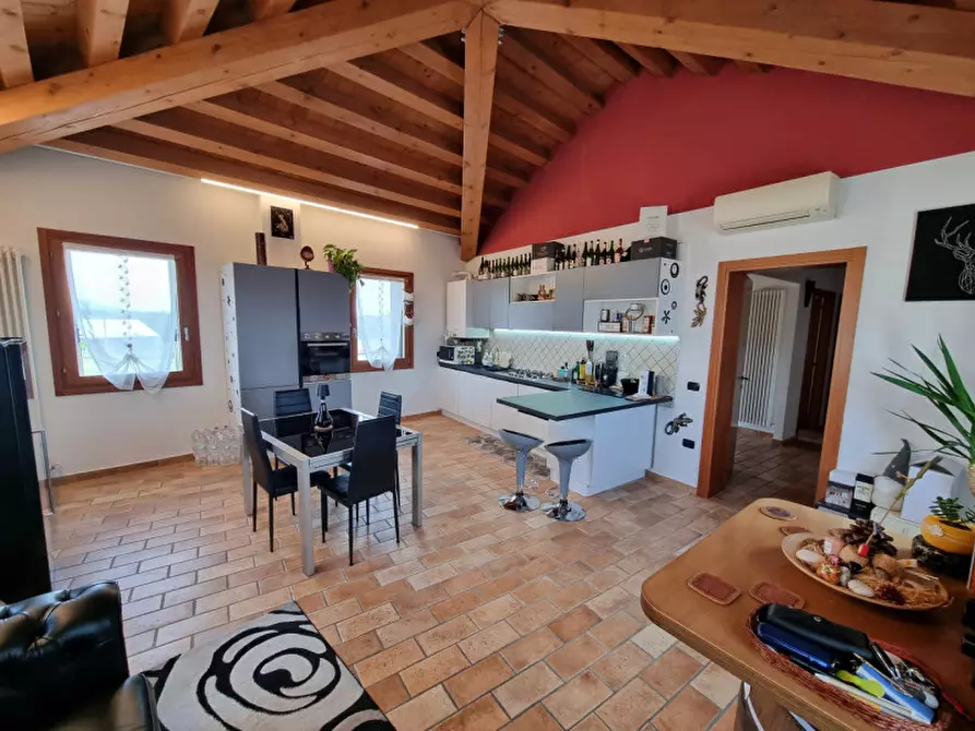Immagine 1 di Appartamento in vendita  in Via Cagnano a Poiana Maggiore