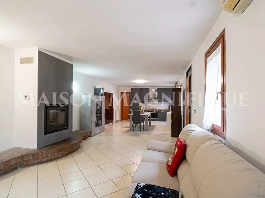 Immagine 3 di Villetta a schiera in vendita  in Via Antonio Gramsci 58 a Comacchio