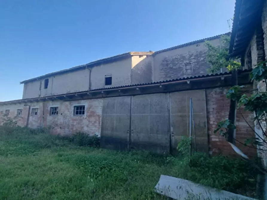 Immagine 16 di Rustico / casale in vendita  a San Martino In Rio