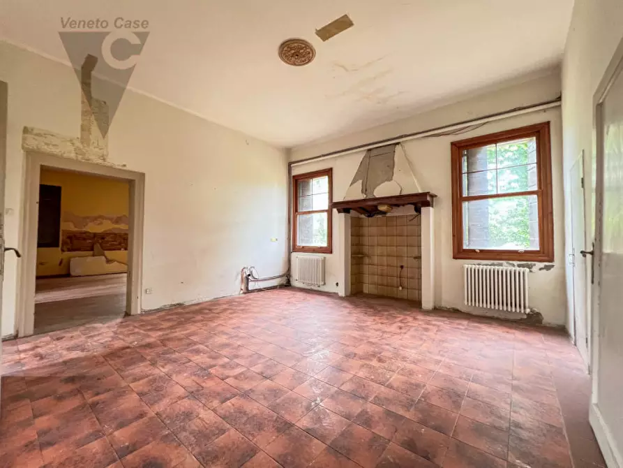 Immagine 19 di Villa in vendita  in Via Giuseppe Mazzini a Bagnoli Di Sopra