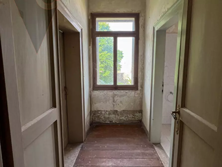 Immagine 29 di Villa in vendita  in Via Giuseppe Mazzini a Bagnoli Di Sopra