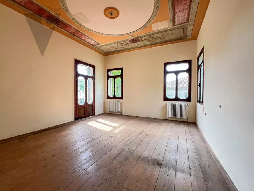 Immagine 36 di Villa in vendita  in Via Giuseppe Mazzini a Bagnoli Di Sopra
