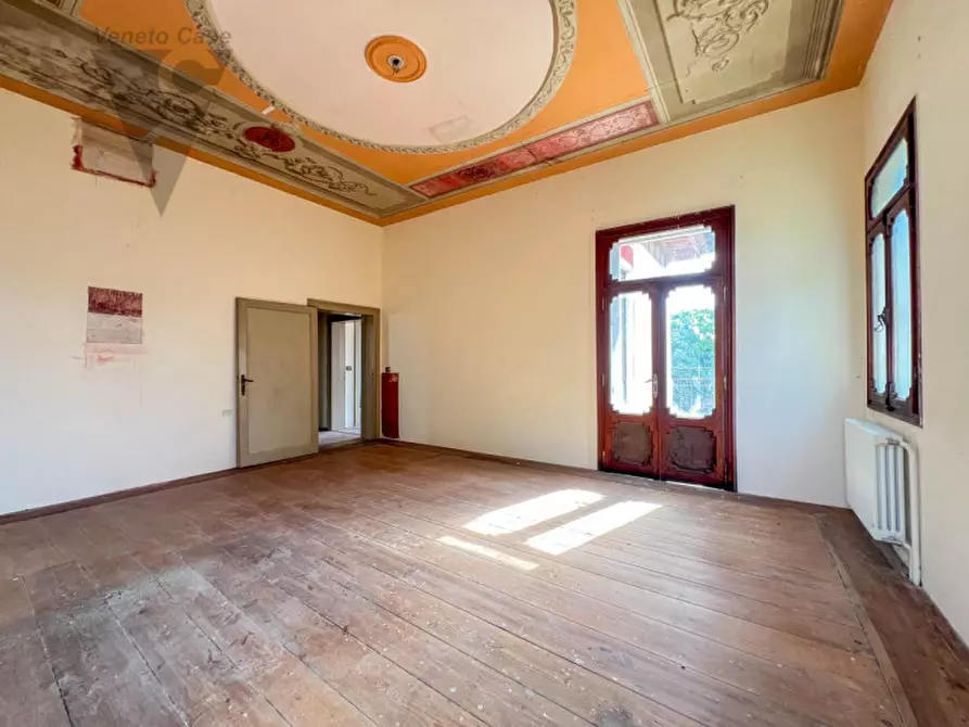 Immagine 37 di Villa in vendita  in Via Giuseppe Mazzini a Bagnoli Di Sopra