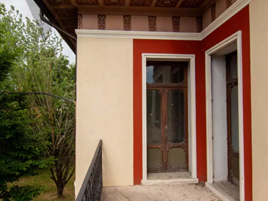 Immagine 41 di Villa in vendita  in Via Giuseppe Mazzini a Bagnoli Di Sopra