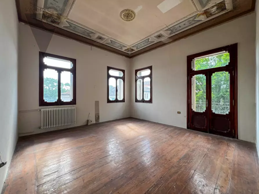 Immagine 42 di Villa in vendita  in Via Giuseppe Mazzini a Bagnoli Di Sopra