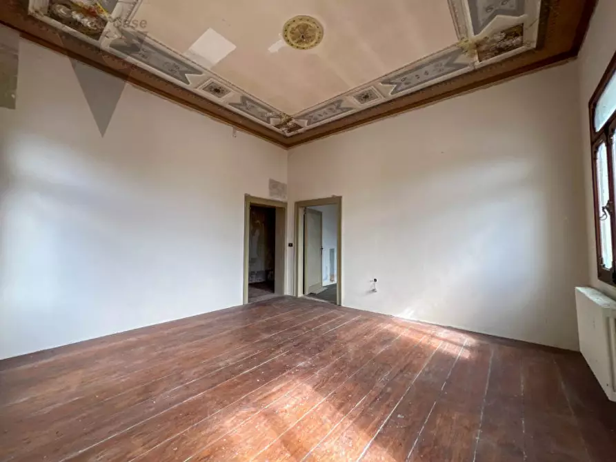 Immagine 43 di Villa in vendita  in Via Giuseppe Mazzini a Bagnoli Di Sopra