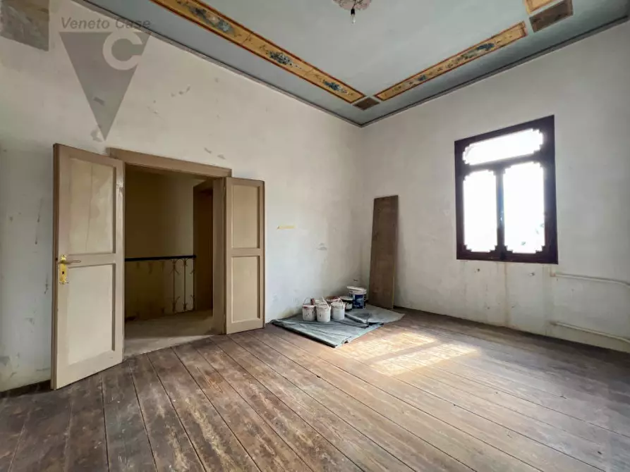 Immagine 45 di Villa in vendita  in Via Giuseppe Mazzini a Bagnoli Di Sopra