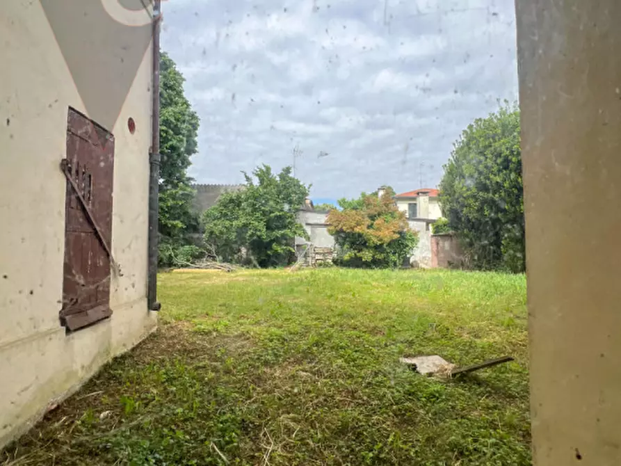Immagine 54 di Villa in vendita  in Via Giuseppe Mazzini a Bagnoli Di Sopra