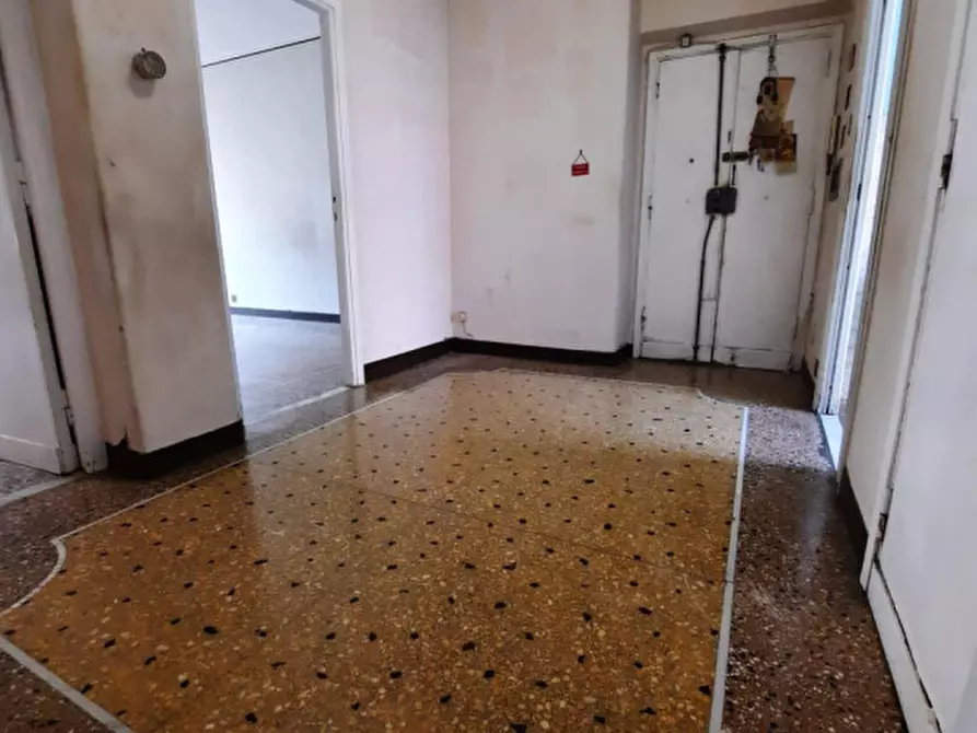 Immagine 4 di Appartamento in vendita  in Via Coriolano a Roma