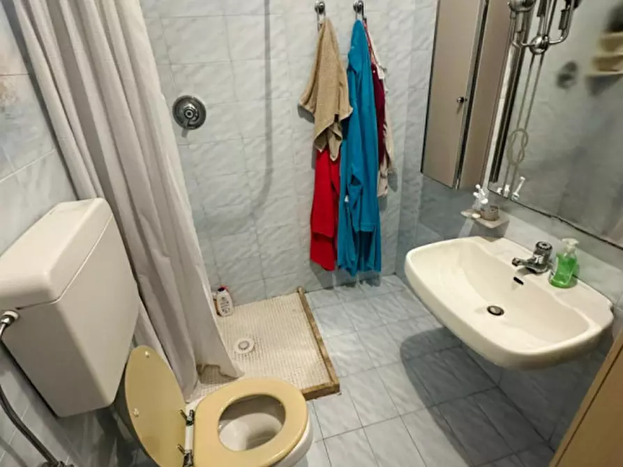 Immagine 7 di Camera in affitto  in Via Marin a Padova
