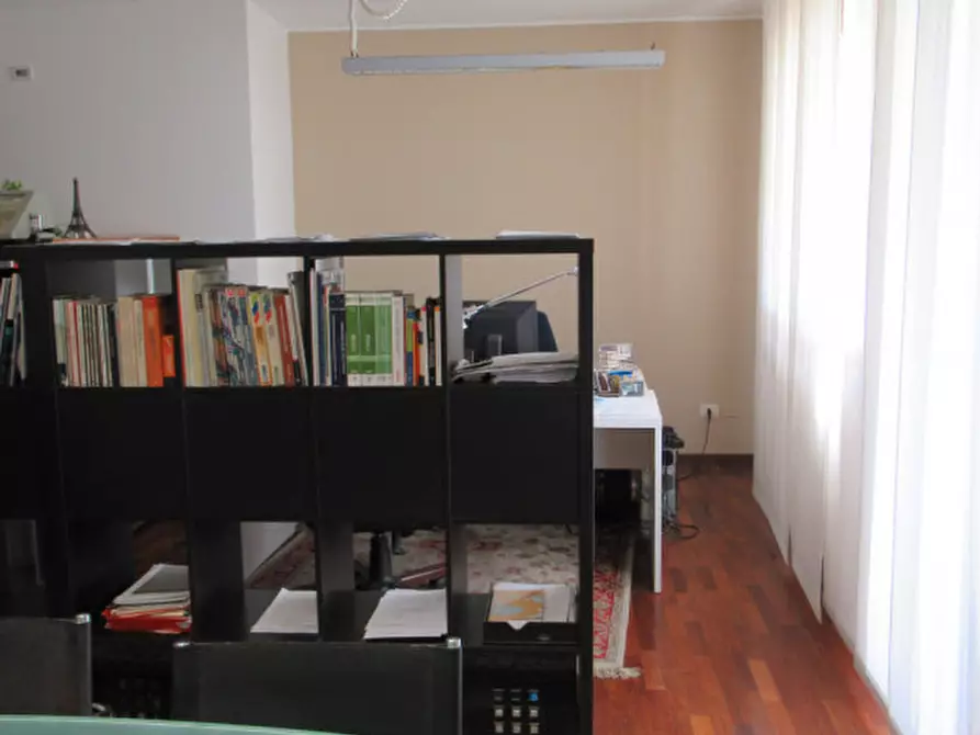Immagine 10 di Ufficio in affitto  in via comunale delle corti 50 a Treviso