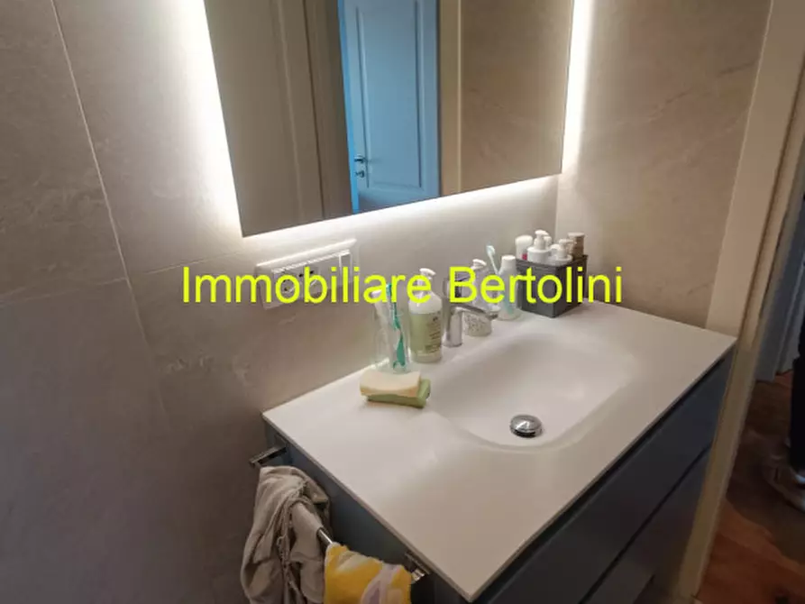 Immagine 18 di Appartamento in vendita  in Via Giulio Cesare a Bordighera