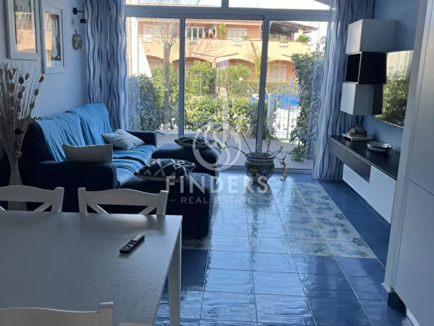 Immagine 3 di Villetta a schiera in vendita  in Via Prestipaolo a Furnari