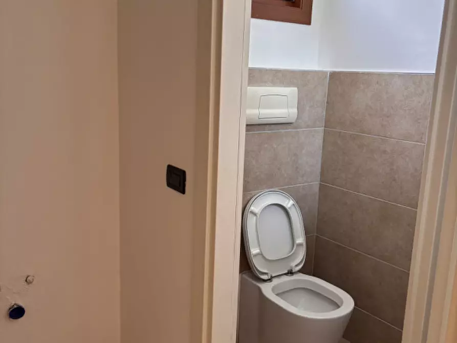 Immagine 10 di Villetta a schiera in vendita  in Via delle Camelie a Caldogno