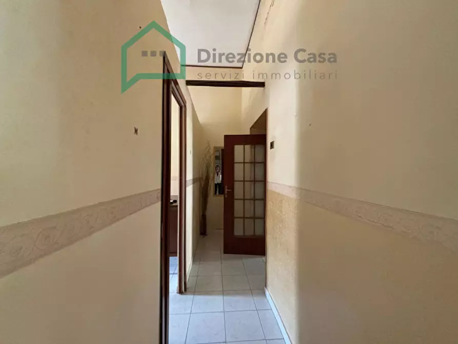 Immagine 12 di Appartamento in vendita  in Via San Cosmo fuori Porta Nolana, 50 a Napoli