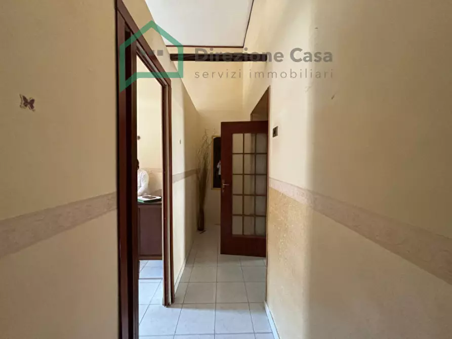 Immagine 17 di Appartamento in vendita  in Via San Cosmo fuori Porta Nolana, 50 a Napoli